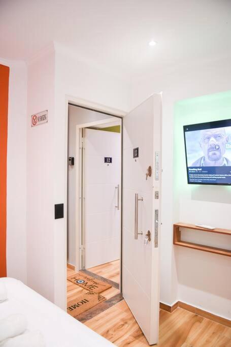 City Center 13 - Tirana Way Apartments Ngoại thất bức ảnh