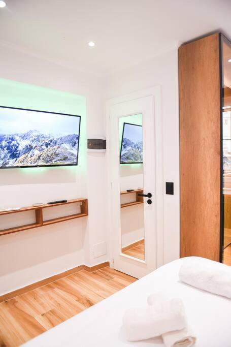 City Center 13 - Tirana Way Apartments Ngoại thất bức ảnh